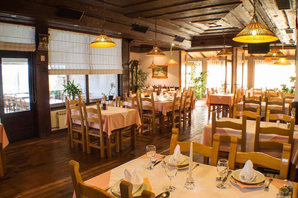 Restaurant Rooms Pino Slunj Exterior foto
